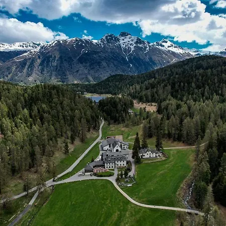 Landgasthof Meierei Szálloda St. Moritz